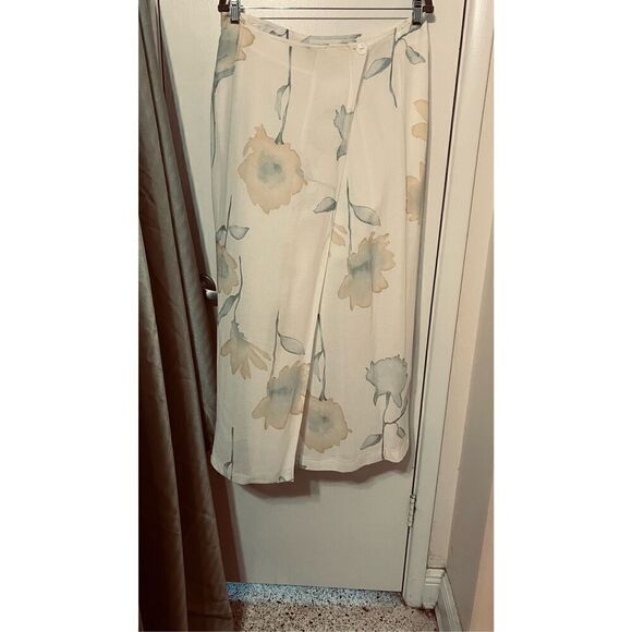 Eva Kayan Beige and Sage Green Floral Wrap Skirt Womens SIze 16 - Picture 3 of 10